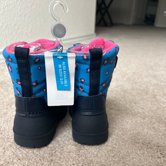 New Carters Toddler Girl Leopard Print Snowboots - Picture 9 of 14